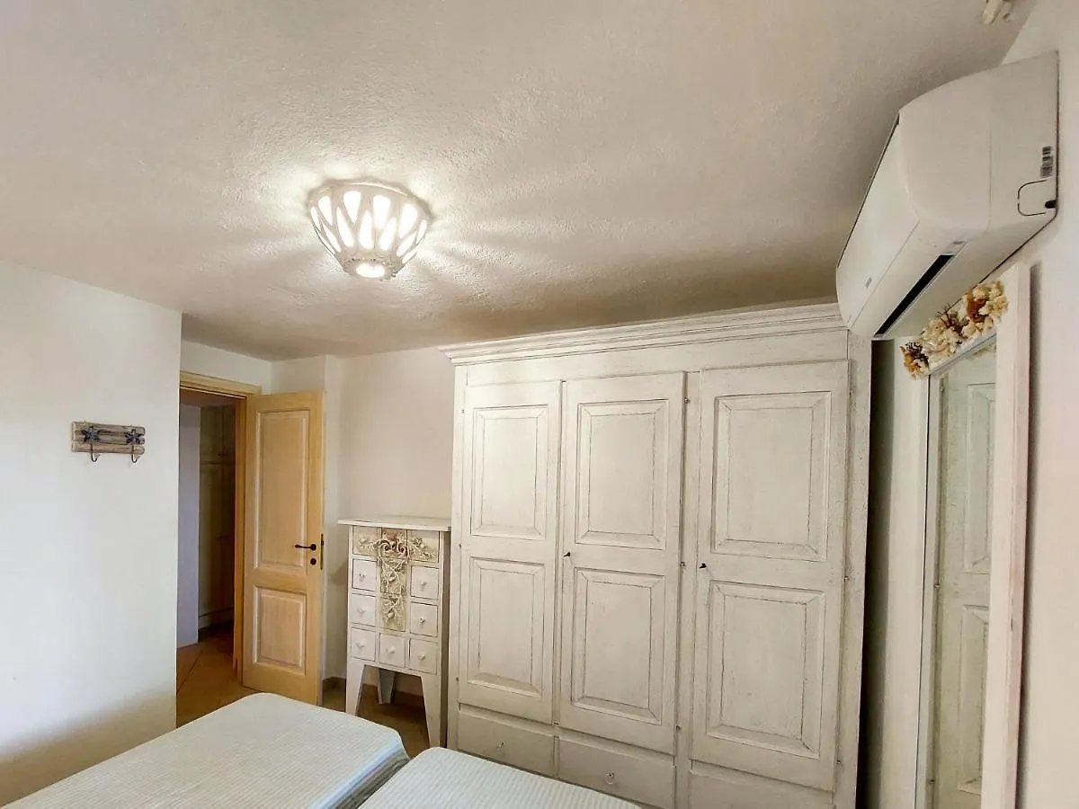 Apartment Caprera By Interhome Arzachena 0*,